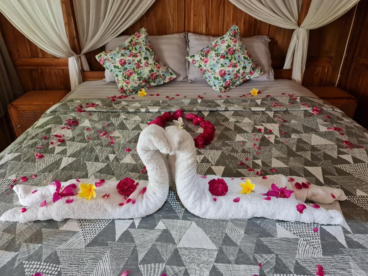 Villa Kayu Джокякарта Екстериор снимка